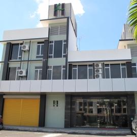 Labuk Hotel，位于山打根的酒店