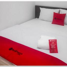 RedDoorz near Moro Mall Purwokerto 2，位于普禾加多的酒店