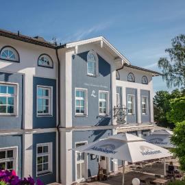 Hotel Luitpold am See,位于基姆湖畔普林的酒店