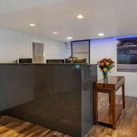 Comfort Inn & Suites，位于彭蒂克顿的酒店
