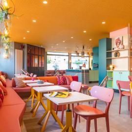 PAUL & PIA By Stay Collection - Welcome Home Hotel，位于科尔马的酒店