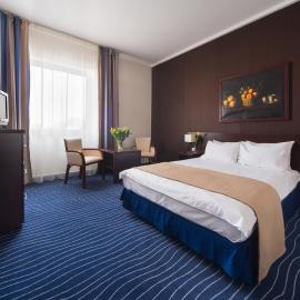 Express Kraków Hotel，位于克拉科夫的酒店