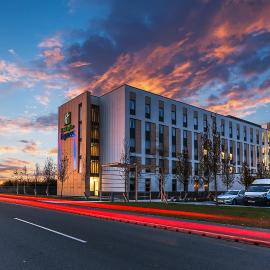 Holiday Inn Express - Bicester by IHG,位于比斯特的酒店