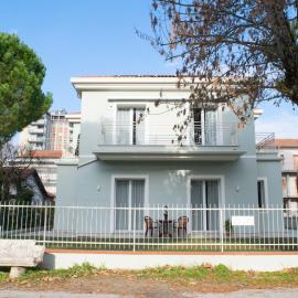 Suite Apartments