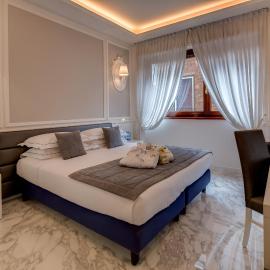 Grande Albergo Roma，位于皮亚琴察的酒店