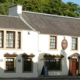 Laird And Dog Inn，位于Lasswade的酒店