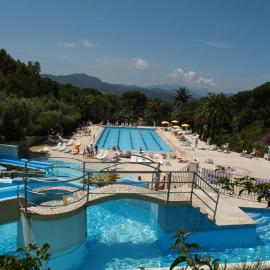 Camping Village Rosselba Le Palme，位于费拉约港的酒店