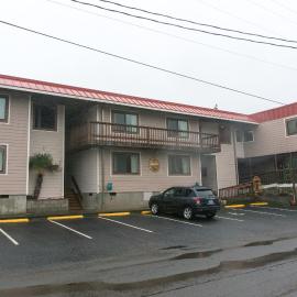 Tradewinds Motel，位于洛克威海滩的酒店