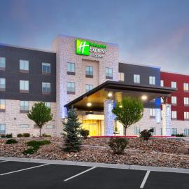 Holiday Inn Express & Suites Price by IHG，位于布莱斯的酒店