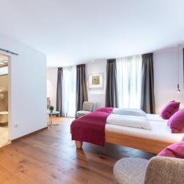 Hotel Zum Ochsen，位于申瓦尔德的酒店