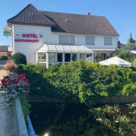 Hotel Krasemann，位于伊瑟尔堡的酒店