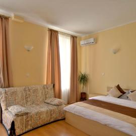 Heart Kyiv Apart-Hotel,位于基辅的酒店