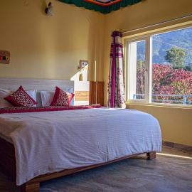Sakura Guest House，位于达兰萨拉的酒店