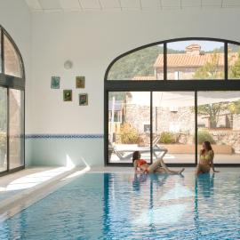 Le Domaine de Falgos Golf & Spa,位于圣洛朗-德塞尔当的酒店