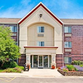 MainStay Suites Chicago Hoffman Estates，位于霍夫曼庄园的酒店