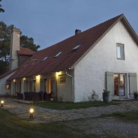 Dagen Haus Guesthouse，位于Orjaku的酒店