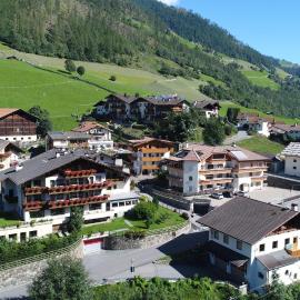 Hotel Am Fels,位于塞纳莱斯的酒店