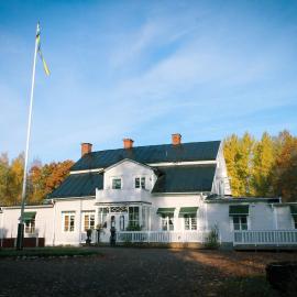 Wanbo Herrgård，位于Nedre Vanbo的酒店
