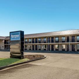 Rodeway Inn & Suites Dublin，位于都柏林的酒店