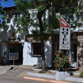 Hotel Mitre，位于奇维尔科伊的酒店
