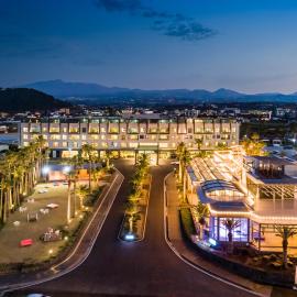 Uni Hotel Jeju，位于济州市的酒店
