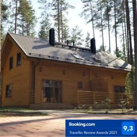Splife Plus semi-detached cottage，位于Kuru的酒店
