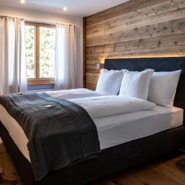 Typically Swiss Hotel Ermitage，位于坎德施泰格的酒店