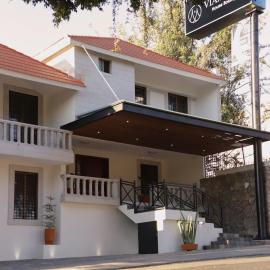 VIAMONTE House Boutique，位于莱昂的酒店