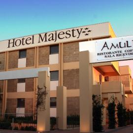 Hotel Majesty Bari，位于巴里的酒店