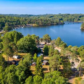 Camping du Lac，位于Marcillac-la-Croisille的酒店