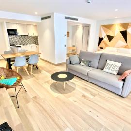 Apartamentos Dos Ríos Ainsa，位于艾因萨的酒店