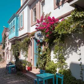 Gule Cunda，位于艾瓦勒克的酒店