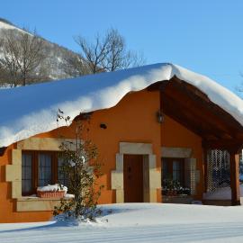 CASUCAS LA GUARIZA ( Casa Marta)，位于Fontibre的酒店