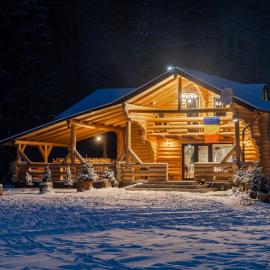 Cabana Raisa，位于Valea Moldovei的酒店