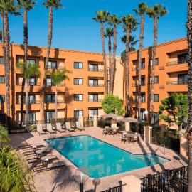 Sonesta Select Los Angeles Torrance South Bay，位于托伦斯的酒店
