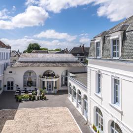 L'Univers Arras by Elema Hotels ex Hôtel de l'Univers Arras，位于阿拉斯的酒店