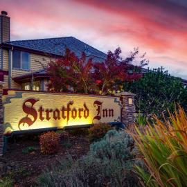 Stratford Inn,位于阿什兰的酒店