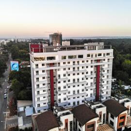 Glam Hotel Nairobi - Near Westgate Mall, Westlands，位于内罗毕的酒店