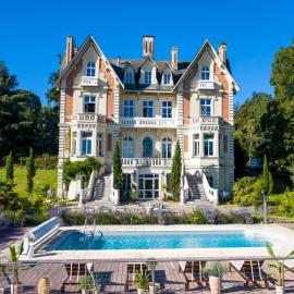 Le Château des Forges，位于昂热的酒店