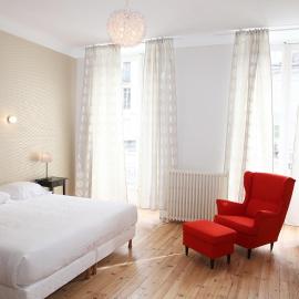 Hôtel Le Roncevaux，位于波城的酒店