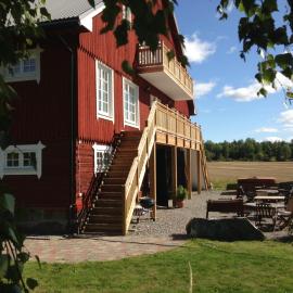 Låsta Gårdshotell，位于斯特兰奈斯的酒店