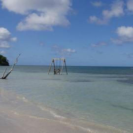 Studio les pieds dans l'eau avec une base de loisir dans un lieu idyllique- The B-Caritan studio，位于圣安娜的酒店