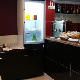 Residencial Pinto，位于瓜尔达的酒店