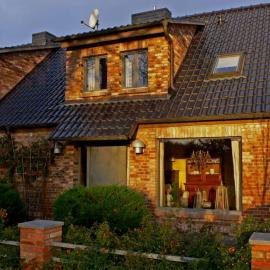 Ferienwohnung in Peetzig am See，位于安格尔明德的酒店