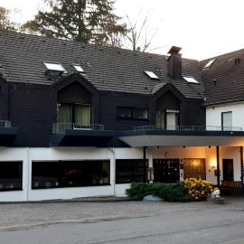 Hotel Haus Koppelberg,位于维佩尔菲尔特的酒店