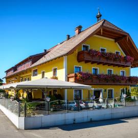 Gasthof Neuhofen，位于奥伊根多夫的酒店