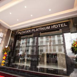 Putatan Platinum Hotel,位于哥打京那巴鲁的酒店