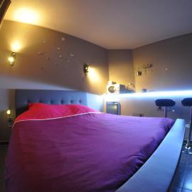 Appartement Studio Tournai，位于图尔奈的酒店