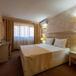 Hotel Orient Galati,位于加拉茨的酒店