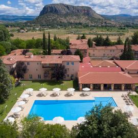 Amalia Hotel Meteora，位于卡兰巴卡的酒店